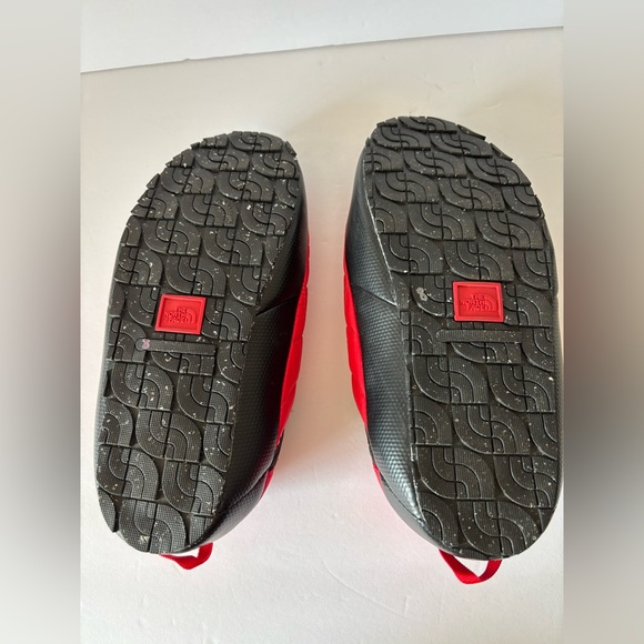 The North Face Men’s ThermalBall Traction Mule V Slippers - Picture 8 of 9